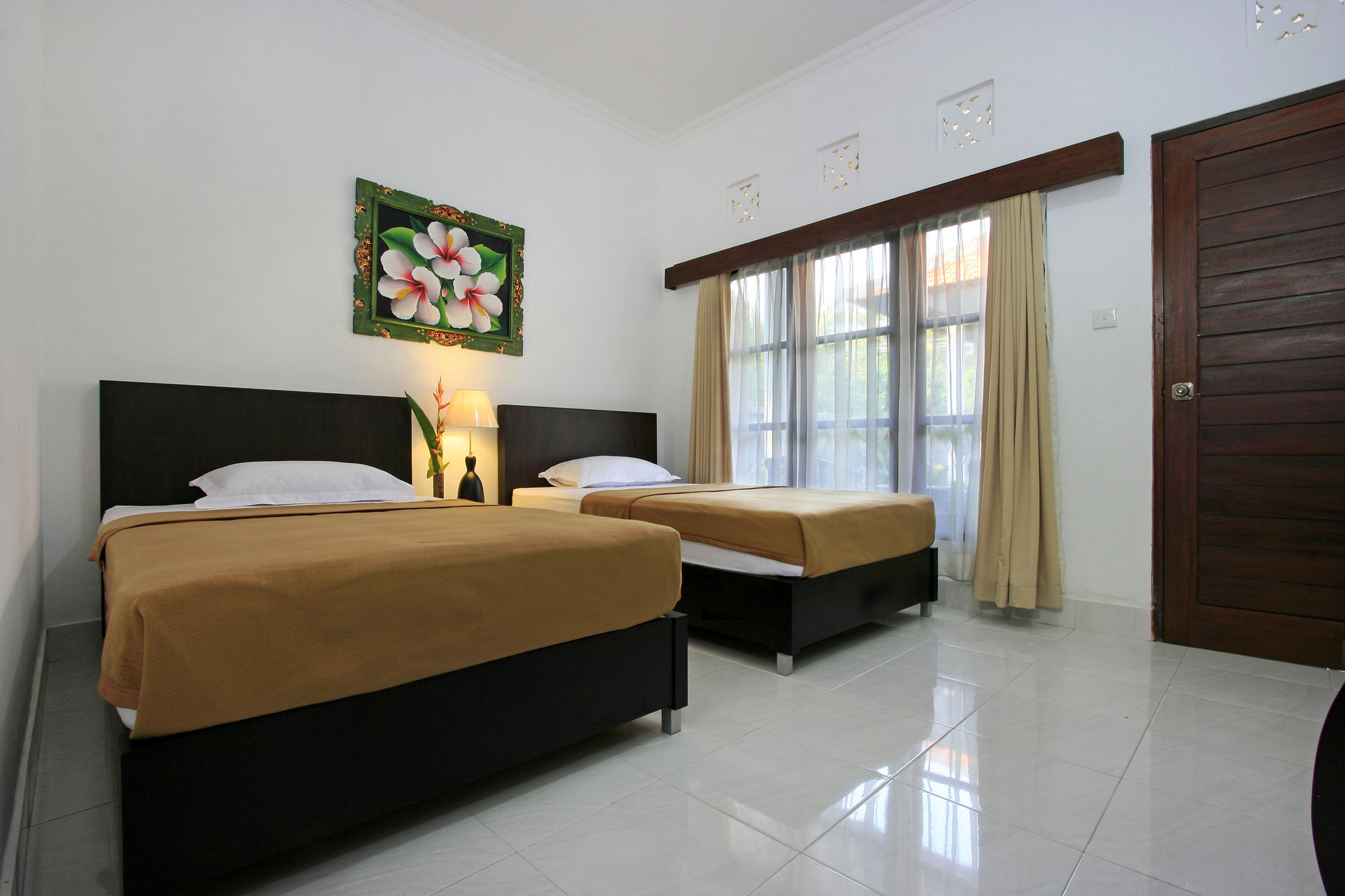 Pondok Jenggala Lembongan Exterior foto