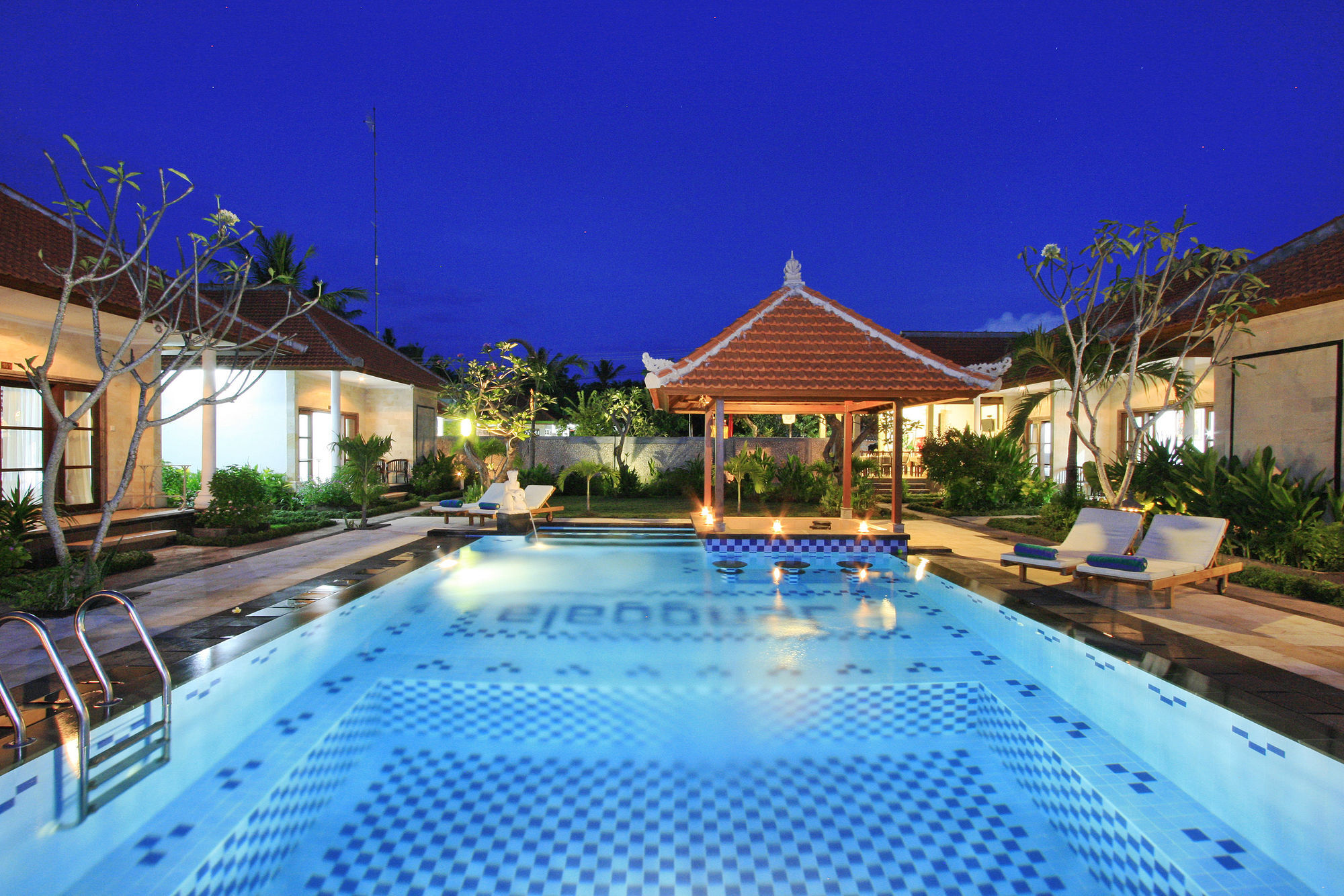 Pondok Jenggala Lembongan Exterior foto